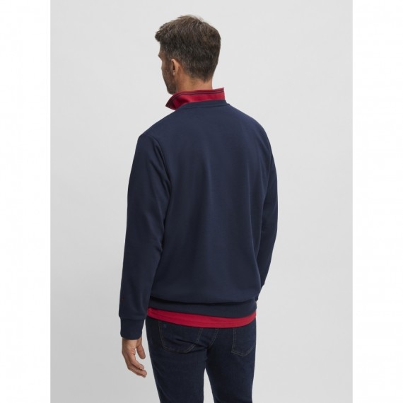 RedGreensweatshirt-044